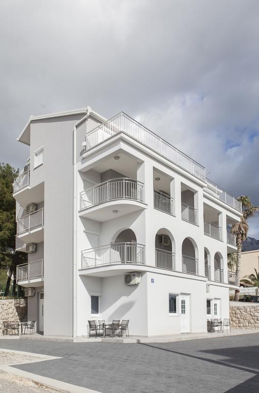 Villa Klara Guest House Baška Voda Dış mekan fotoğraf